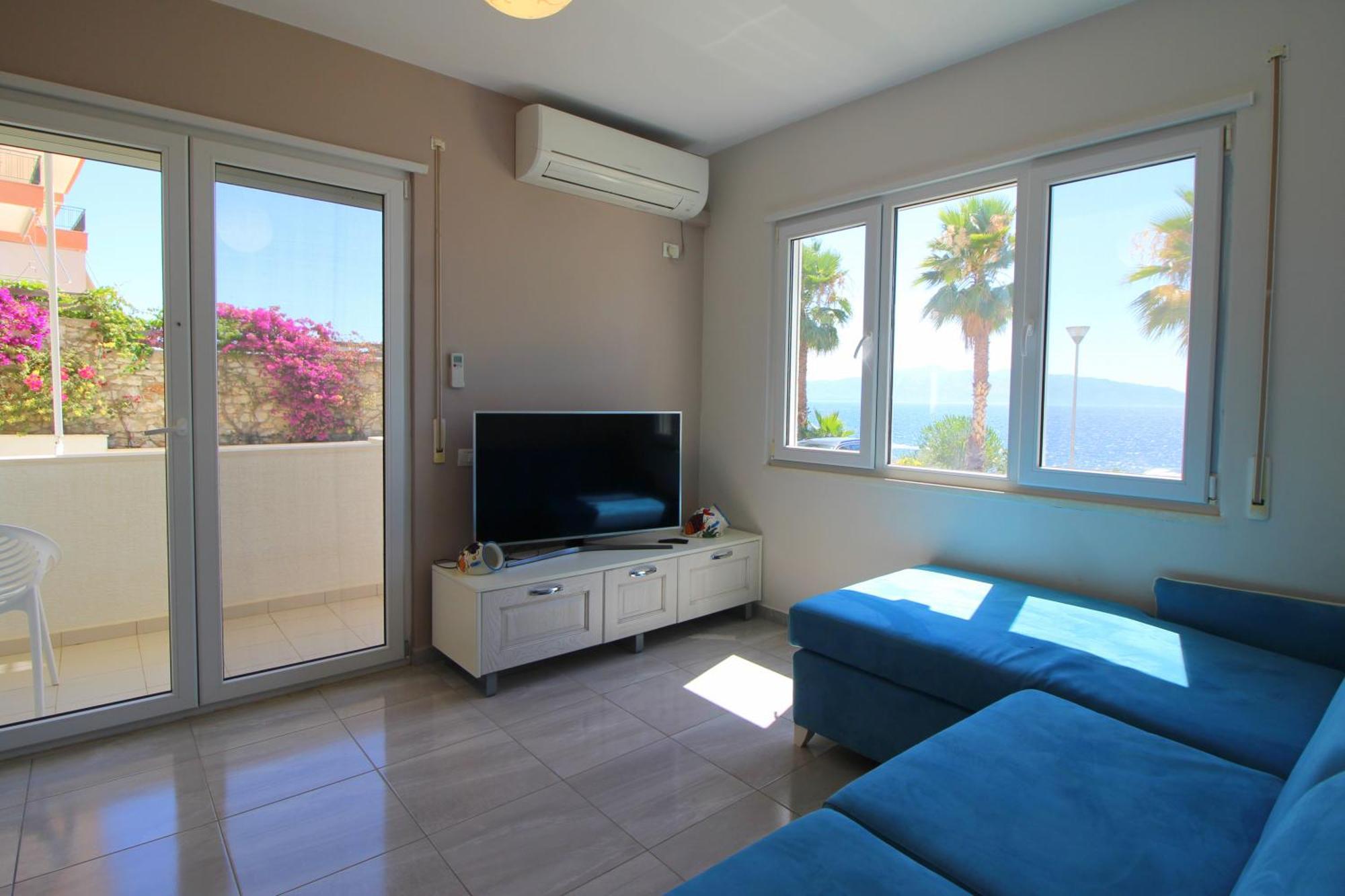 Beachfront Sion B * Saranda