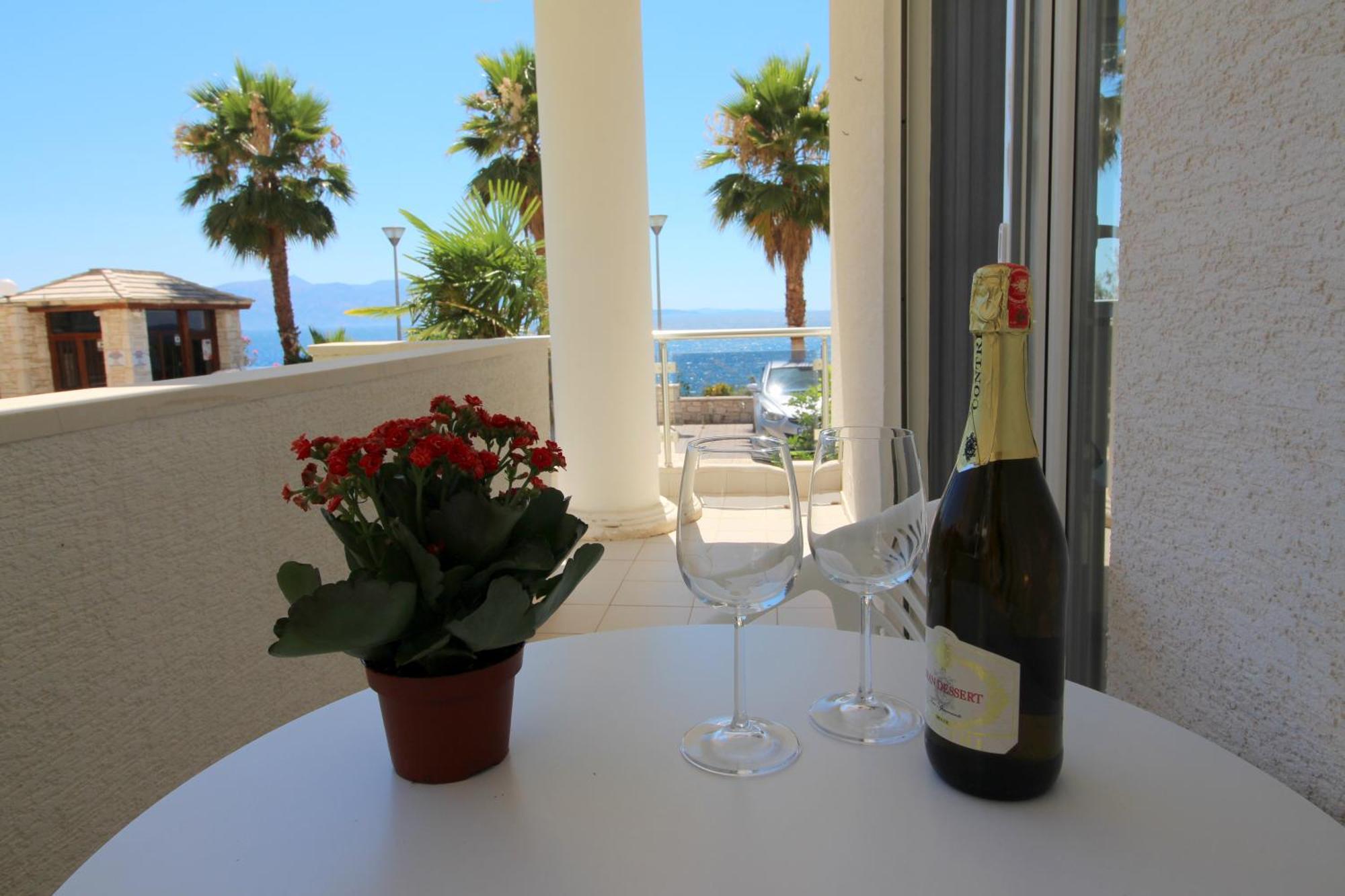 Apartament Beachfront Sion B Saranda