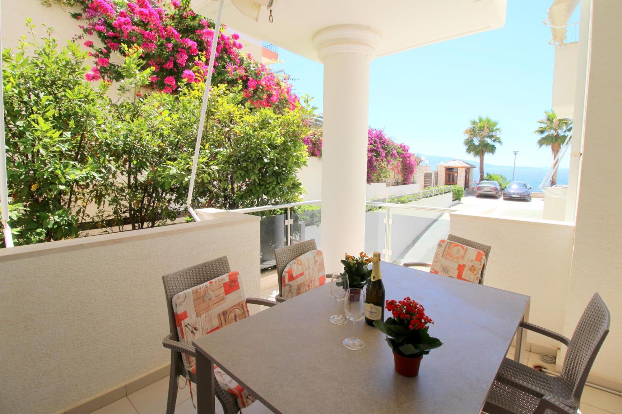 Beachfront Sion B